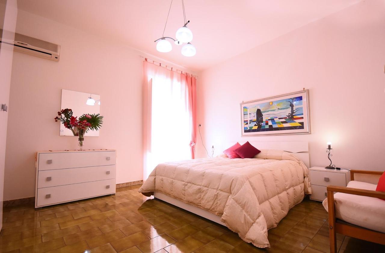 Villa Loriand กัลลีโปลี ภายนอก รูปภาพ